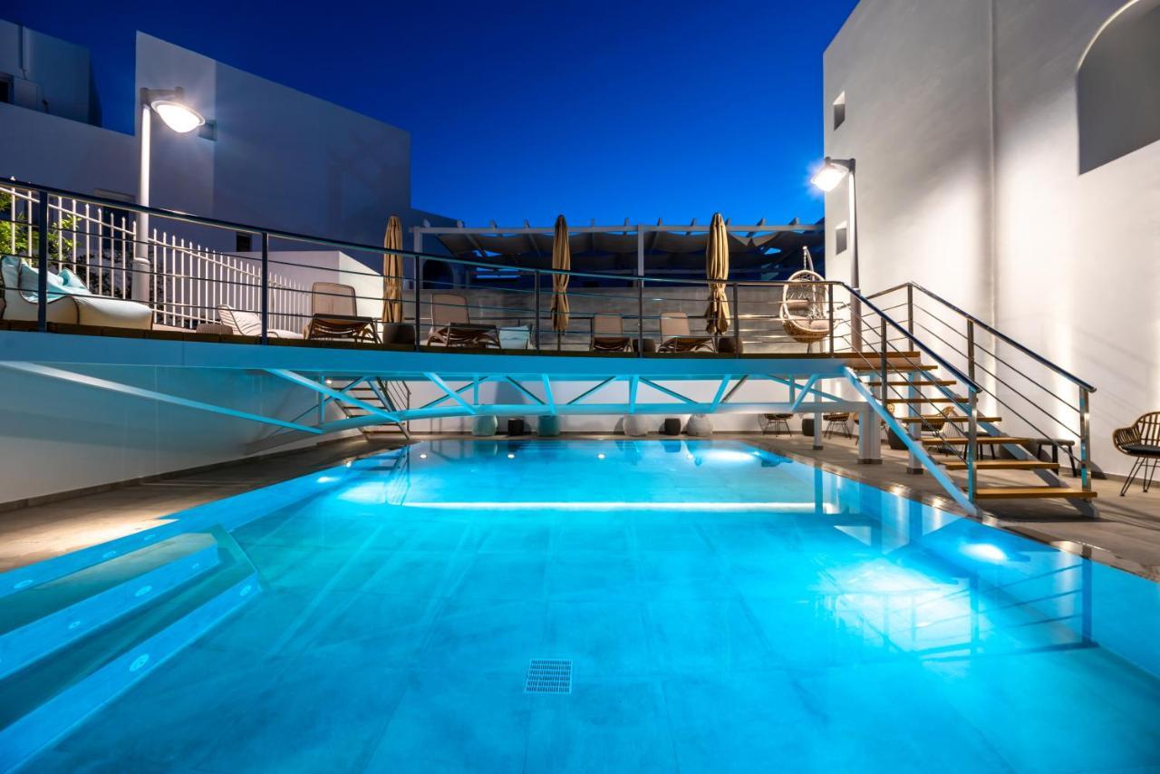 Deluxe Hotel Santorini Фира Екстериор снимка