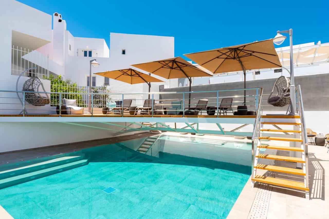 Deluxe Hotel Santorini Фира Екстериор снимка