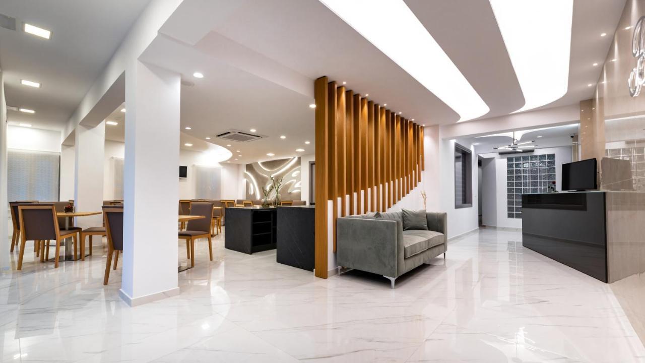 Deluxe Hotel Santorini Фира Екстериор снимка